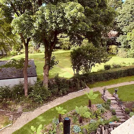 Luxury Attic Studio, Heart Of Uppermill, Saddleworth Exterior photo